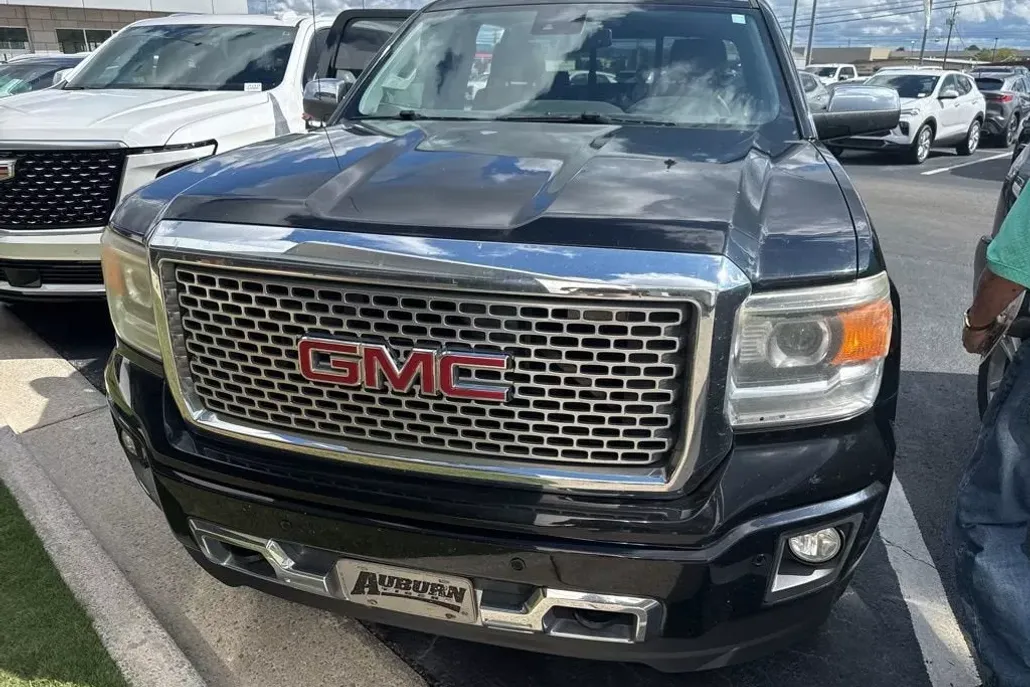 2015 Gmc Sierra 1500 Denali photo 1