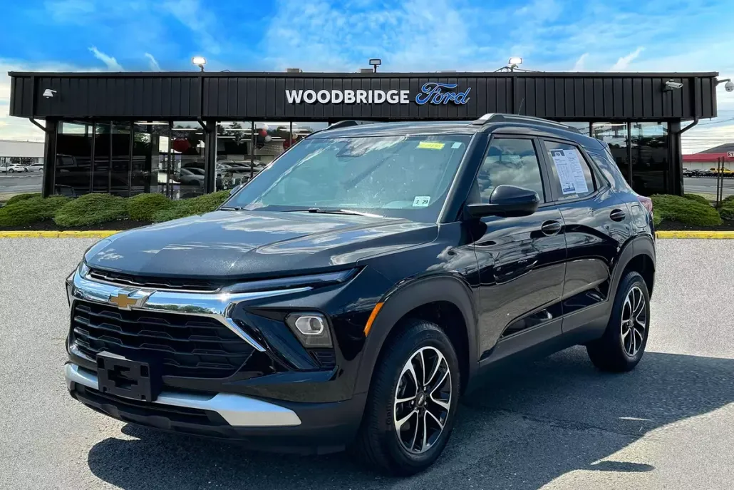 2024 Chevrolet Trailblazer LT photo 1