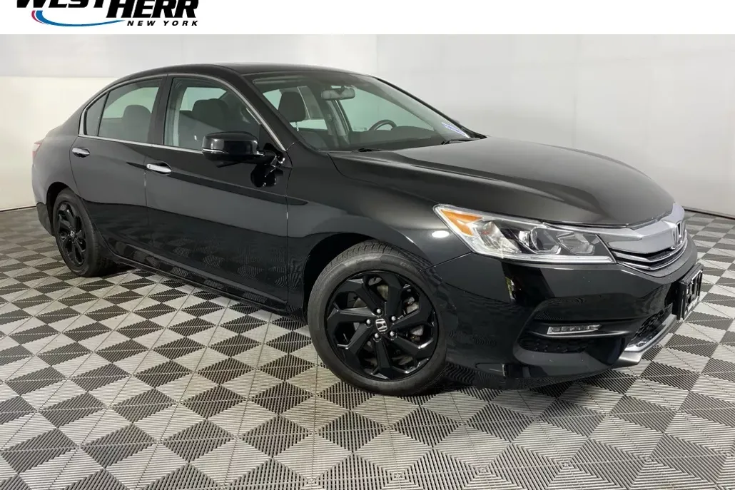 2017 Honda Accord EX photo 1