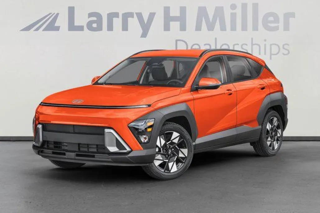 2025 Hyundai Kona SEL photo 1