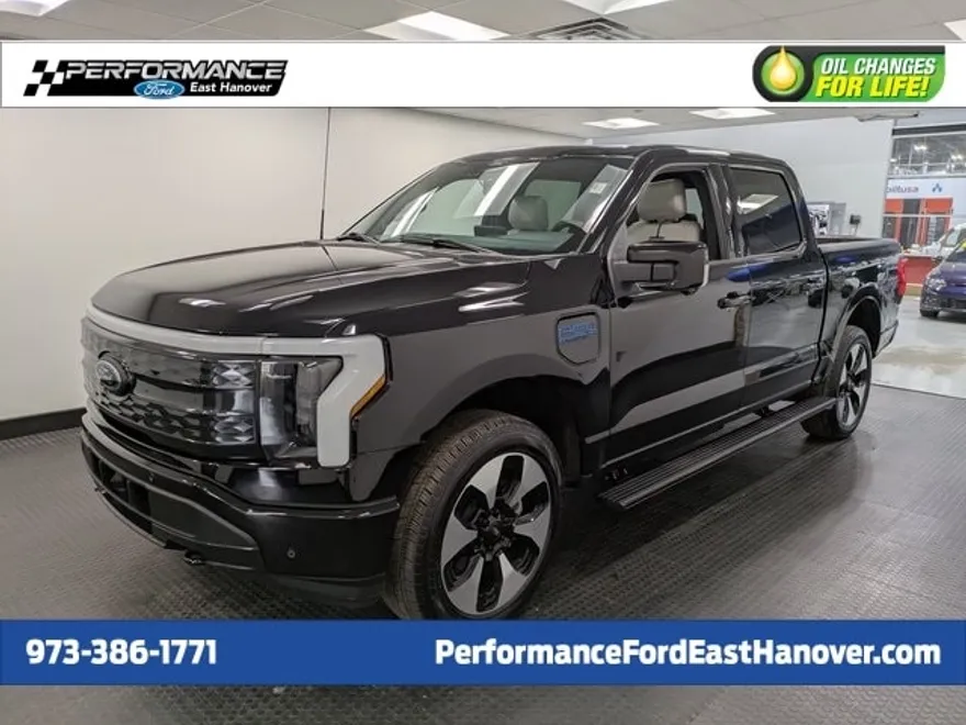 2024 Ford F-150 Lightning Platinum photo 1