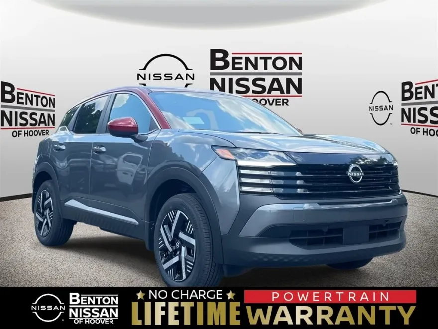 2025 Nissan Kicks SV photo 1