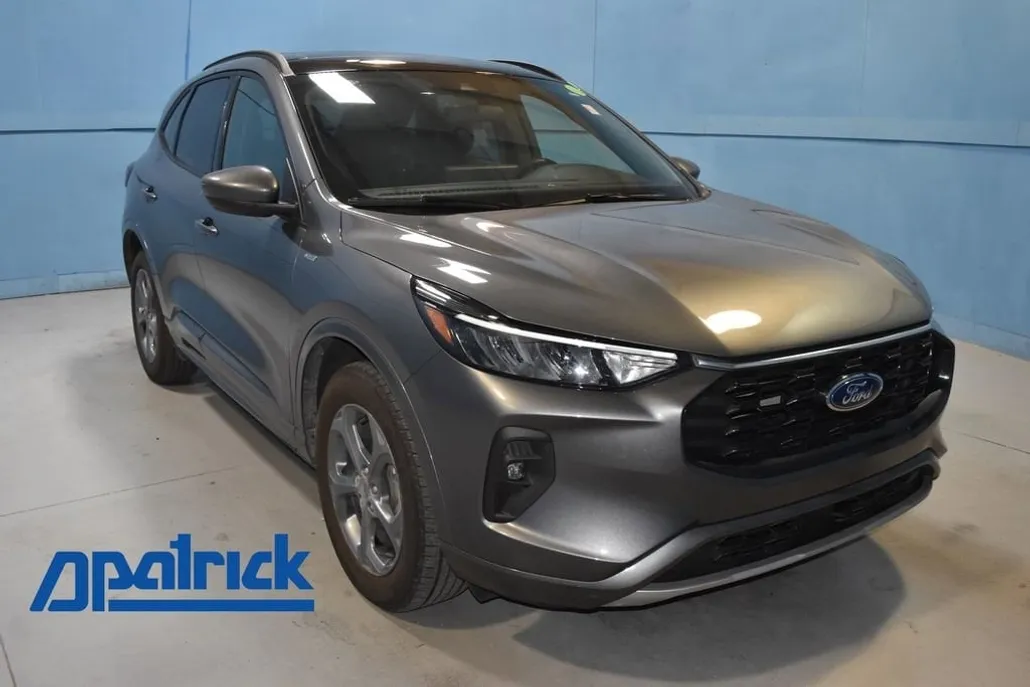 2023 Ford Escape ST-Line Select photo 1