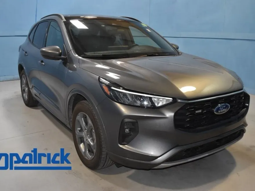 2023 Ford Escape ST-Line Select photo 1