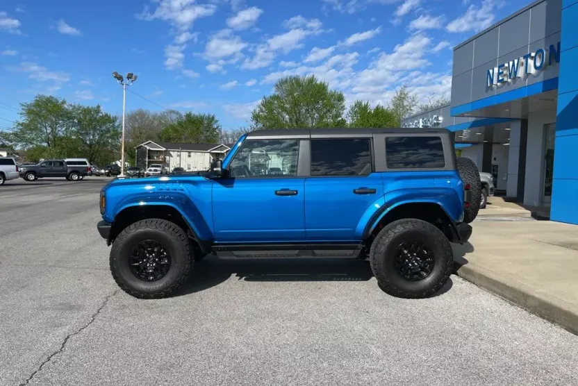 2024 Ford Bronco Raptor photo 1