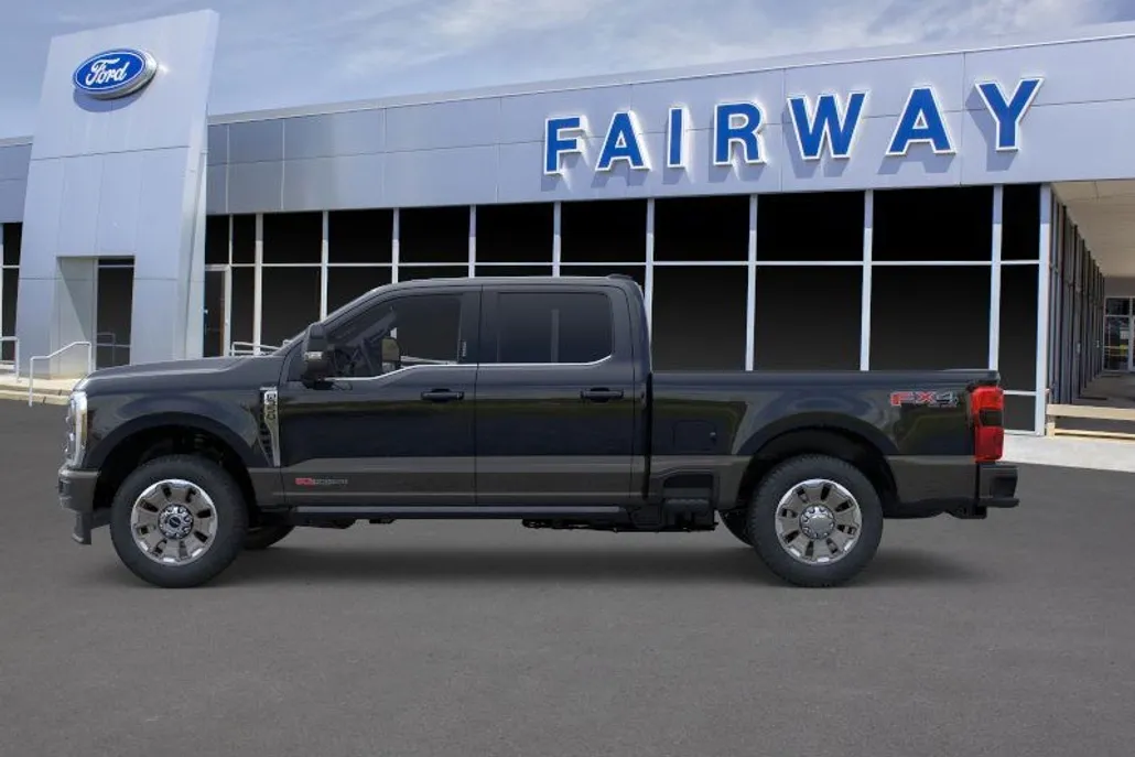 2025 Ford F-350 King Ranch photo 1