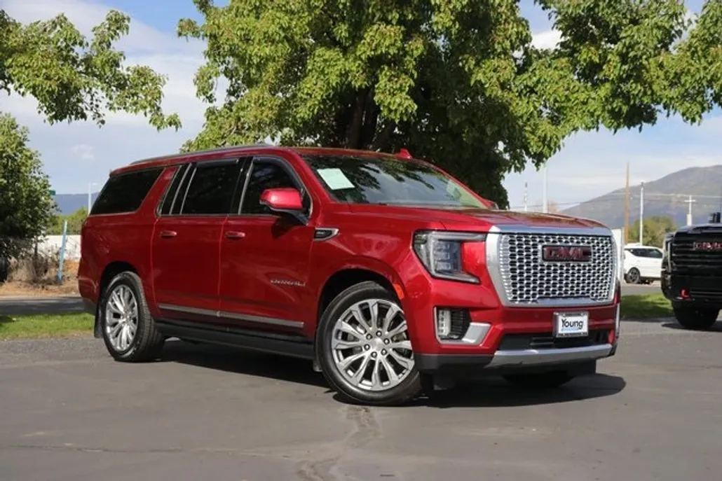 2022 Gmc Yukon XL Denali photo 1