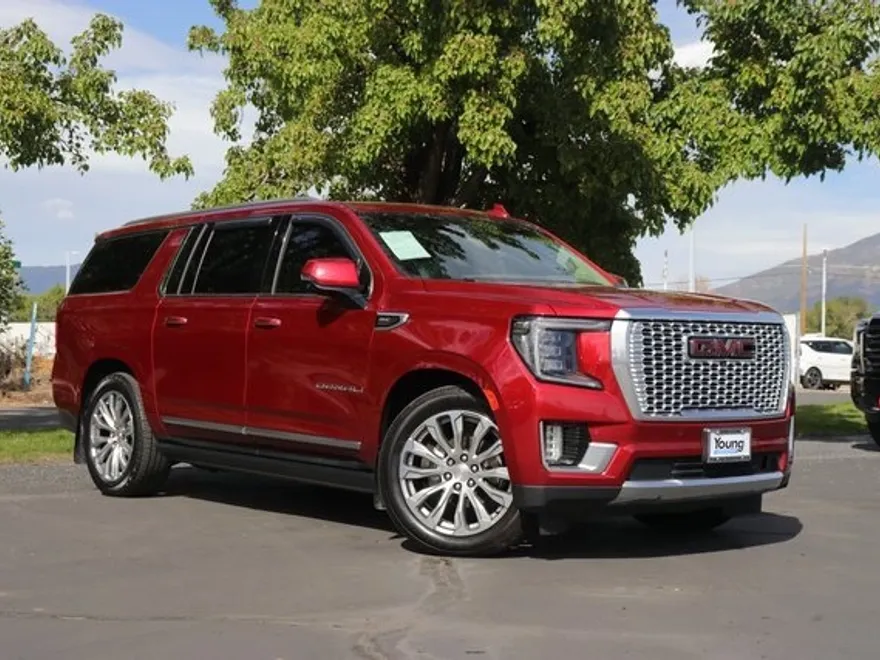 2022 Gmc Yukon XL Denali photo 1