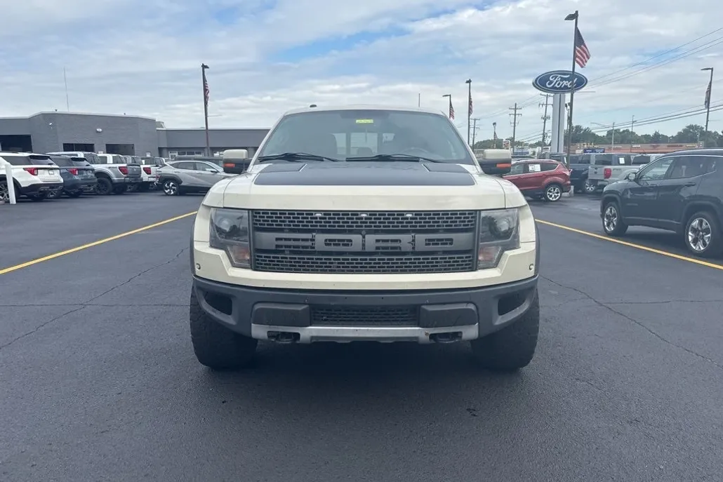 2014 Ford F-150 SVT Raptor photo 1