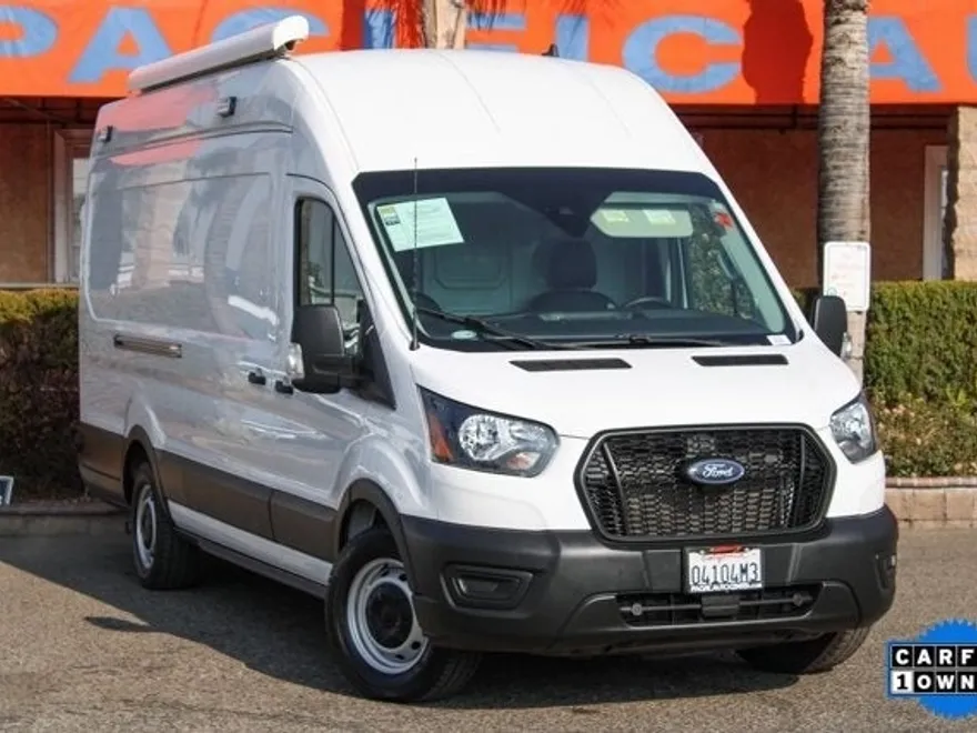 2022 Ford Transit photo 1