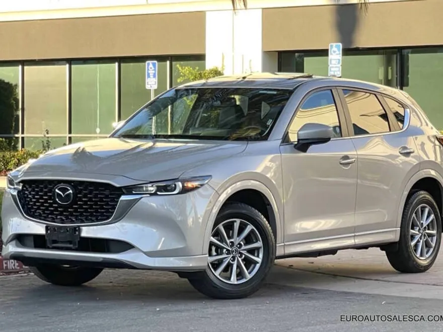 2025 Mazda CX-5 2.5 S Preferred photo 1