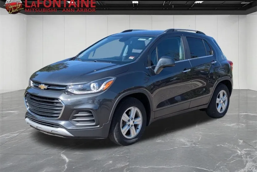 2019 Chevrolet Trax LT photo 1
