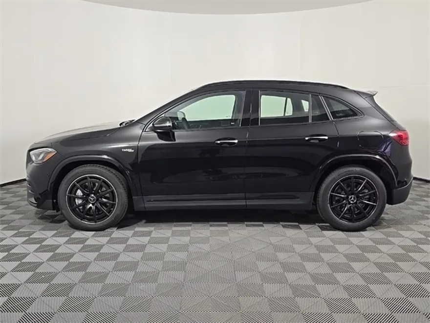2026 Mercedes Benz GLA AMG 35 4MATIC photo 1