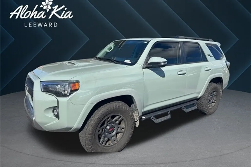 2022 Toyota 4Runner TRD Premium photo 1