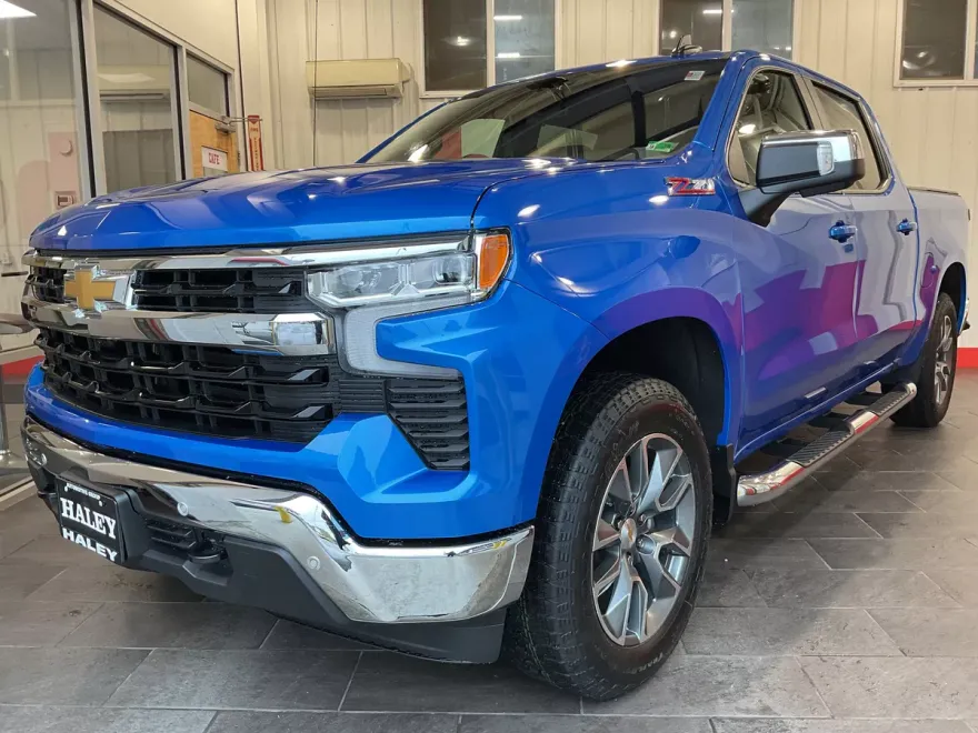 2026 Chevrolet Silverado 1500 photo 1