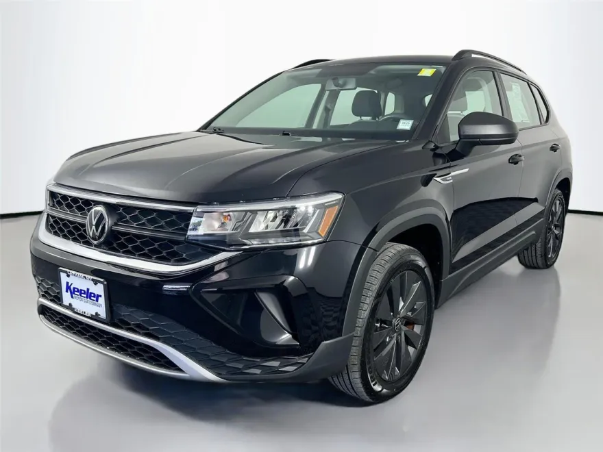 2022 Volkswagen Taos S photo 1