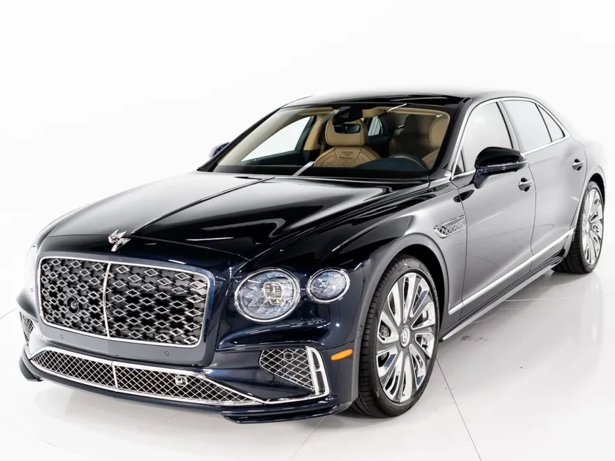 2025 Bentley Flying Spur Mulliner photo 1