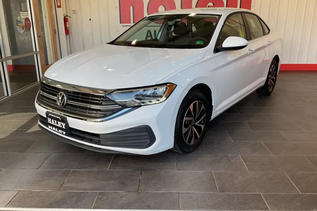 2024 Volkswagen Jetta 1.5T S photo 1