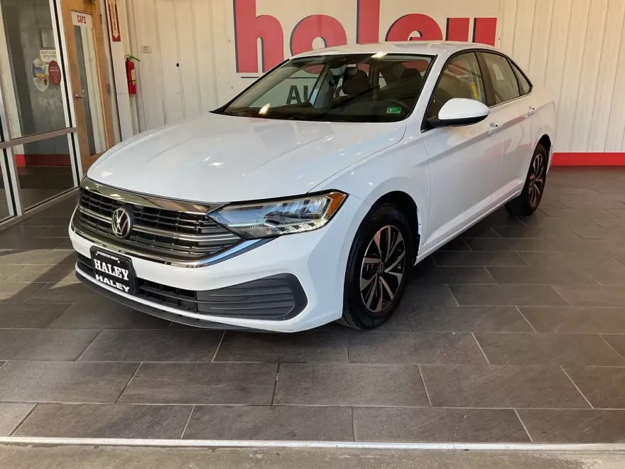 2024 Volkswagen Jetta 1.5T S photo 1