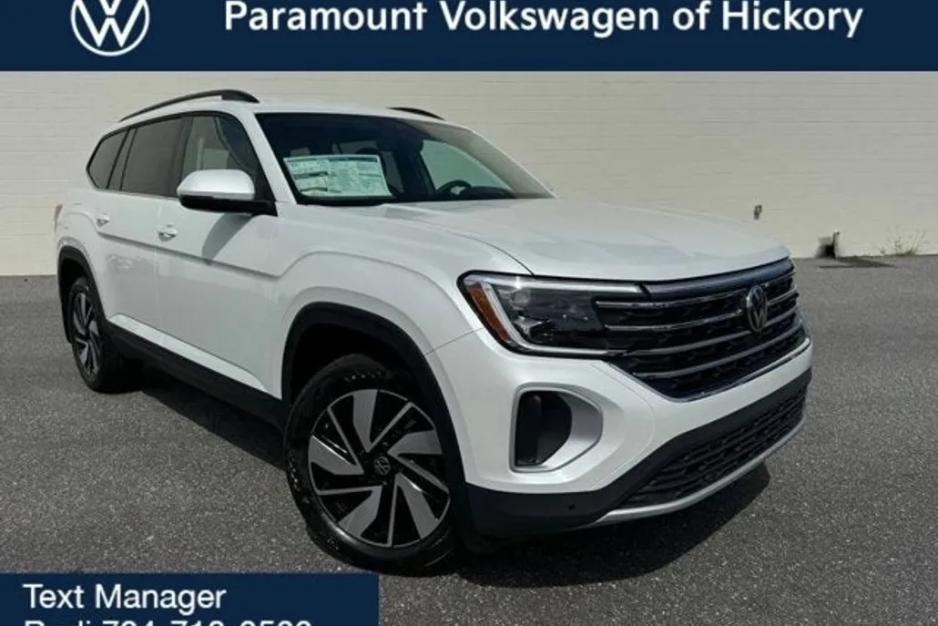 2026 Volkswagen Atlas SE Technology photo 1