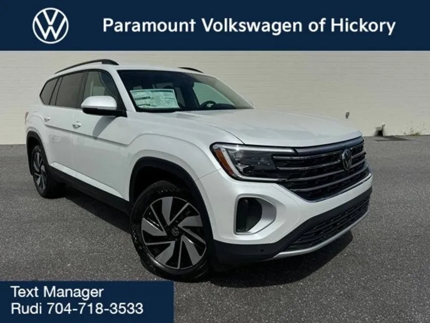 2026 Volkswagen Atlas SE Technology photo 1