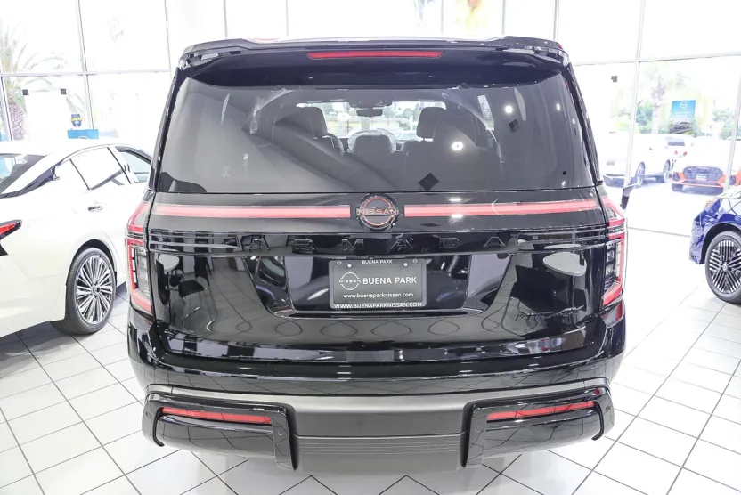 2025 Nissan Armada photo 1