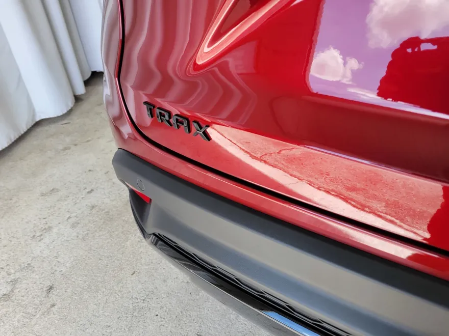 2025 Chevrolet Trax photo 1