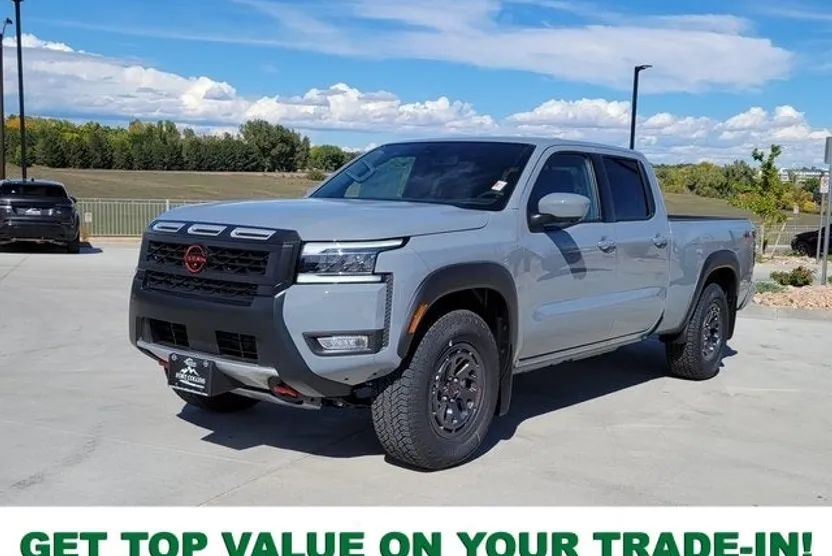 2025 Nissan Frontier Crew Cab PRO-4X photo 1