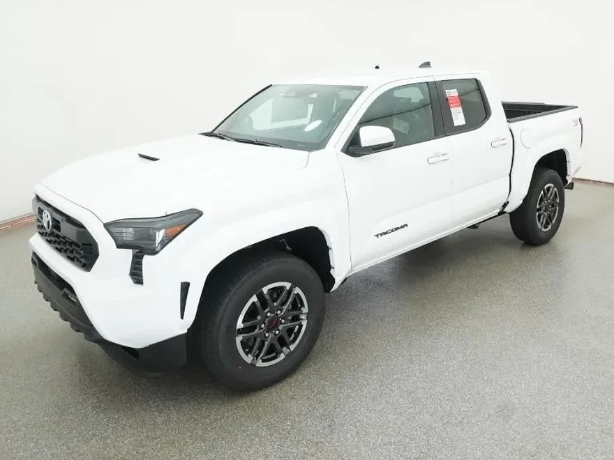 2025 Toyota Tacoma TRD Sport photo 1