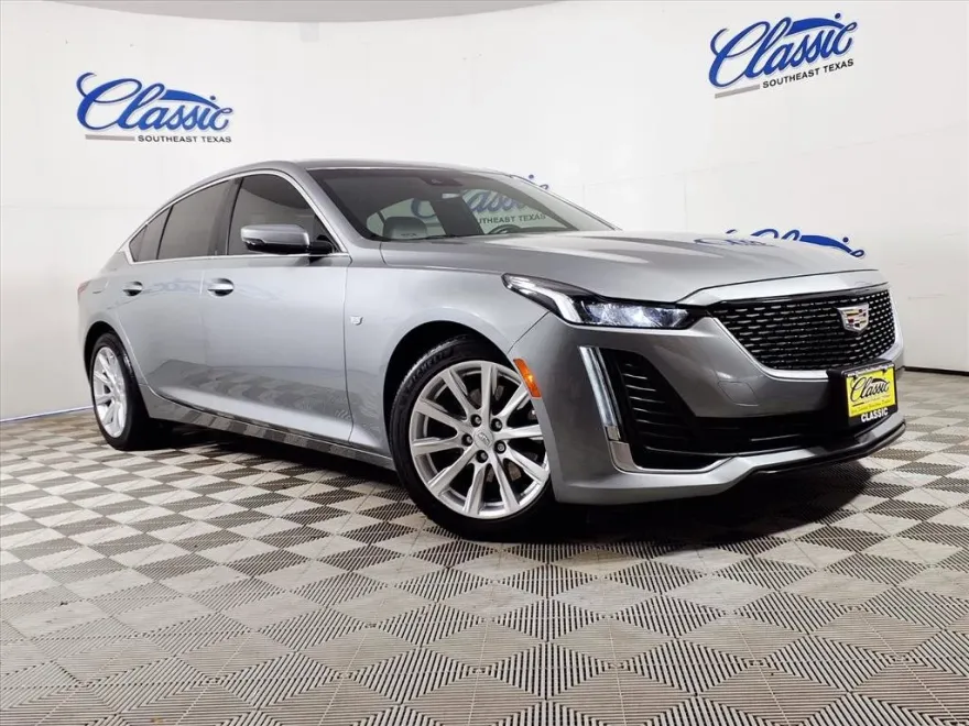 2023 Cadillac CT5 Luxury photo 1