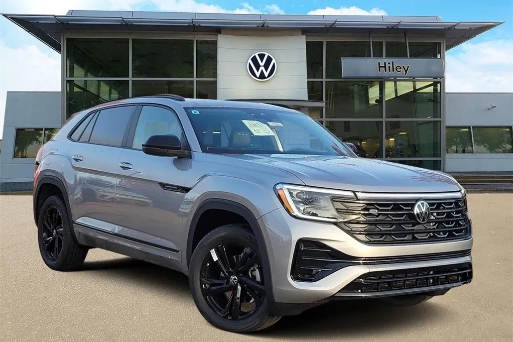 2025 Volkswagen Atlas Cross Sport SEL R-Line photo 1