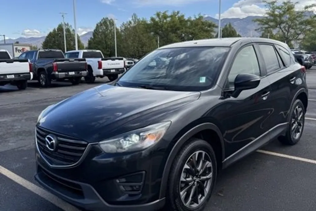 2016 Mazda CX-5 Grand Touring Sport photo 1