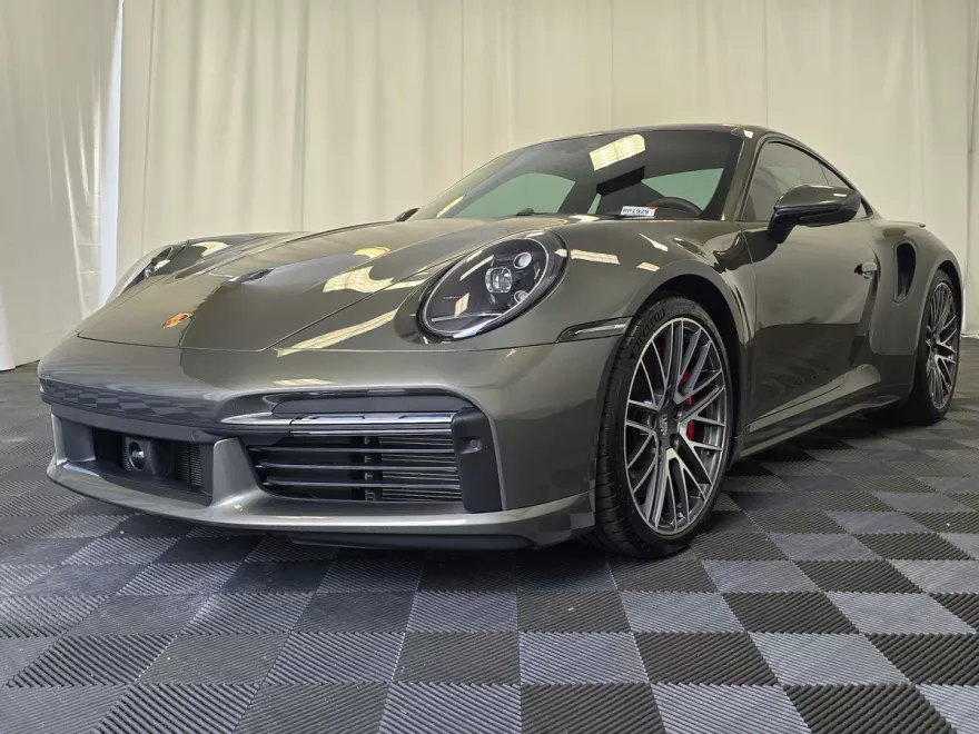 2022 Porsche 911 Turbo S photo 1