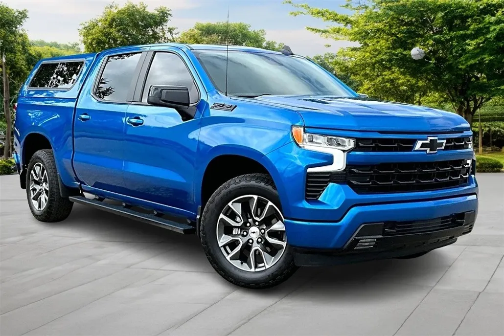 2023 Chevrolet Silverado 1500 RST photo 1