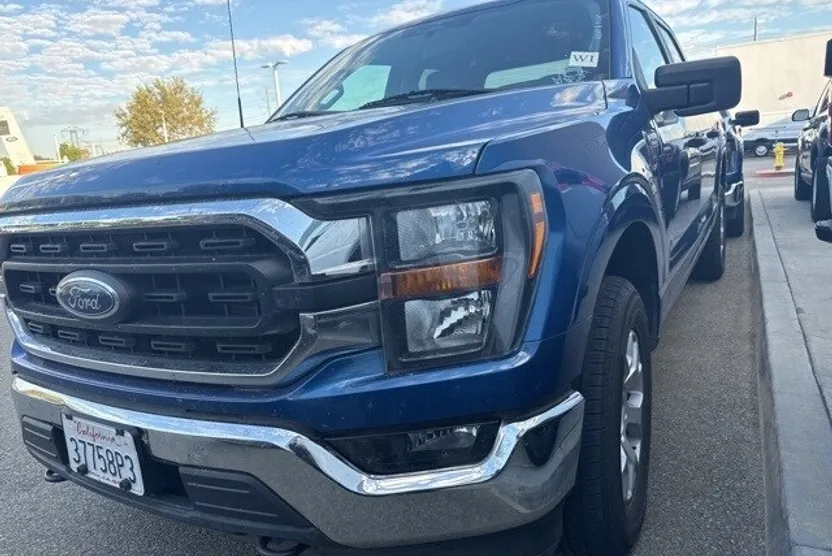 2023 Ford F-150 XLT photo 1