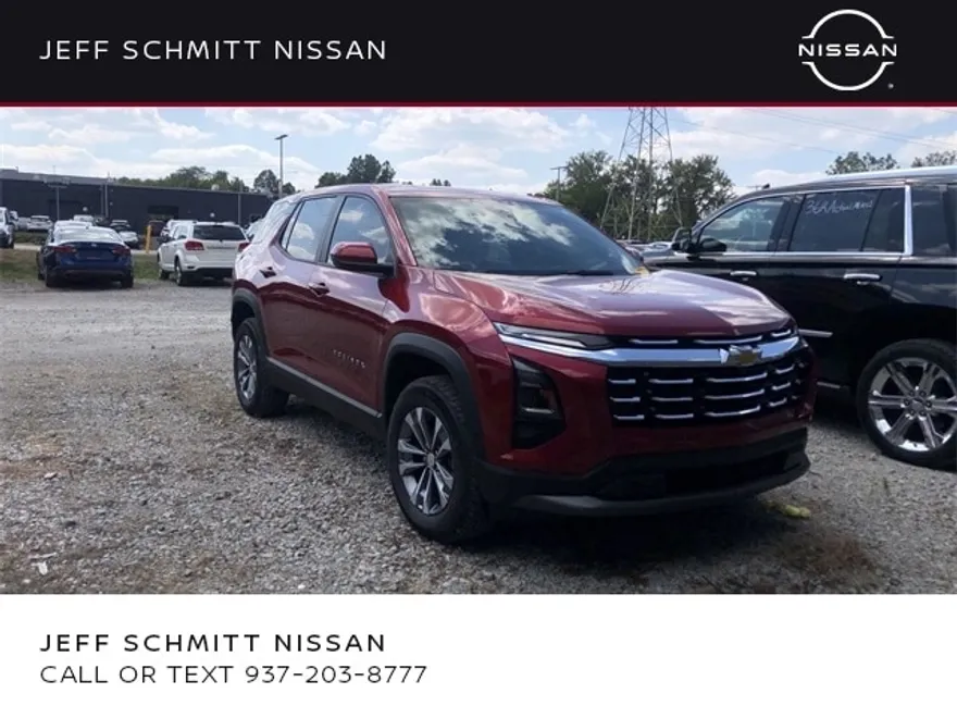 2025 Chevrolet Equinox LT photo 1