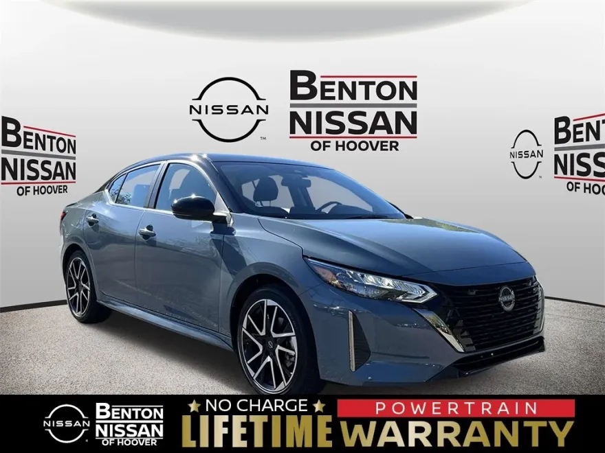 2025 Nissan Sentra SR photo 1