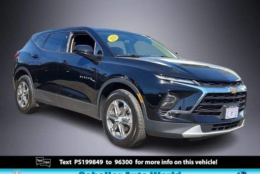 2023 Chevrolet Blazer 2LT photo 1