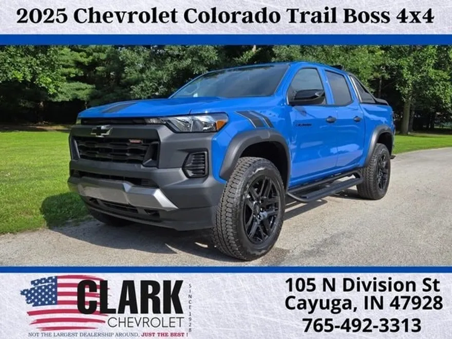 2025 Chevrolet Colorado Trail Boss photo 1