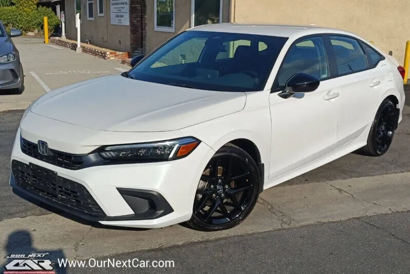 2023 Honda Civic Sport photo 1