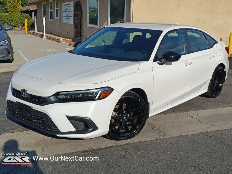 2023 Honda Civic Sport photo 1
