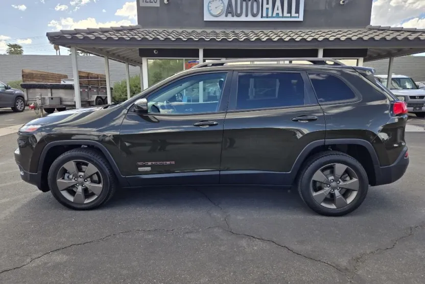 2017 Jeep Cherokee Latitude photo 1