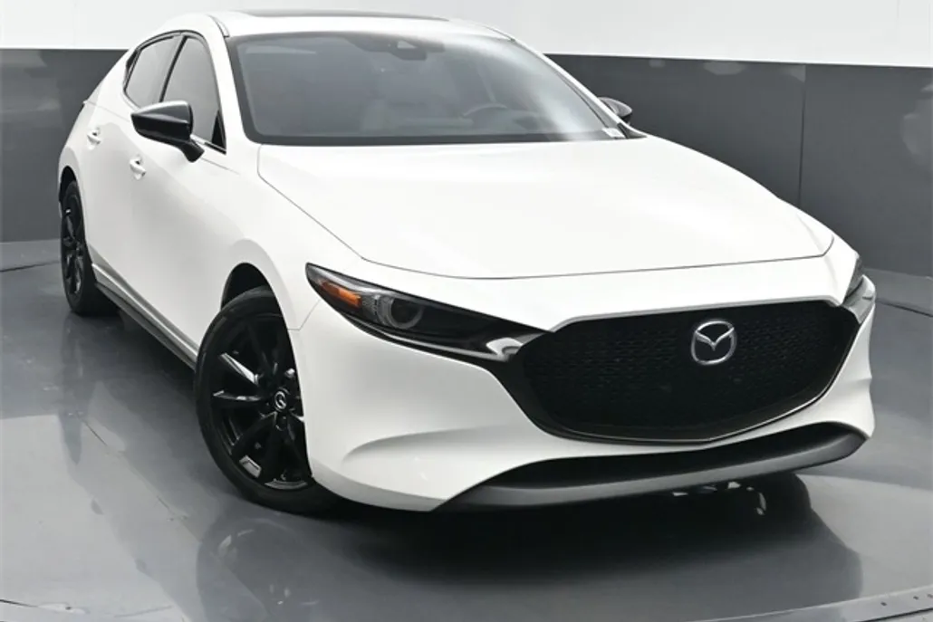 2022 Mazda Mazda3 Hatchback 2.5 Turbo photo 1