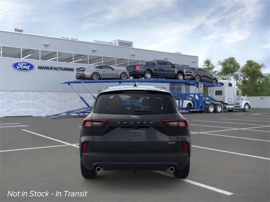 2026 Ford Escape ST-Line photo 1