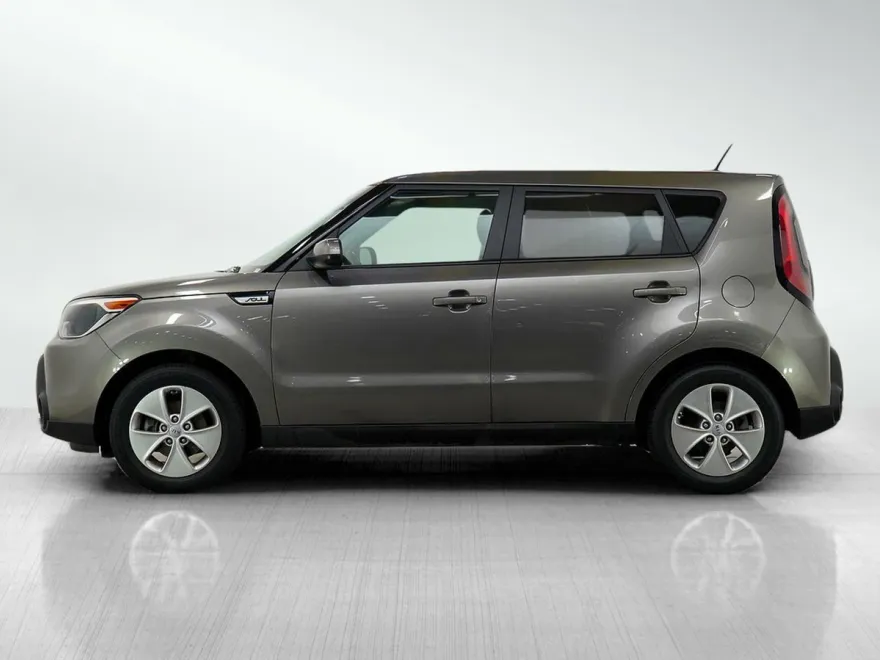 2016 Kia Soul Base photo 1