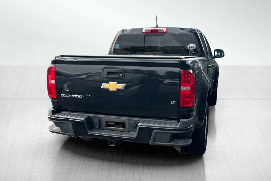 2016 Chevrolet Colorado LT photo 1