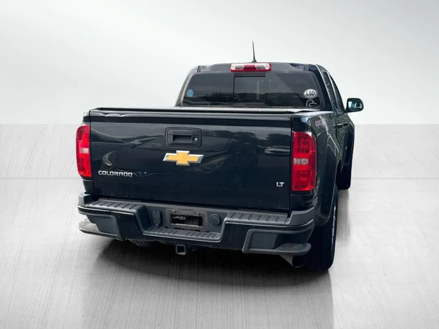2016 Chevrolet Colorado LT photo 1