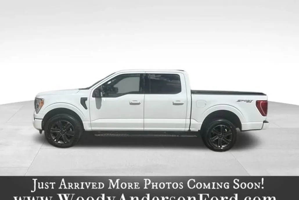 2023 Ford F-150 XLT photo 1