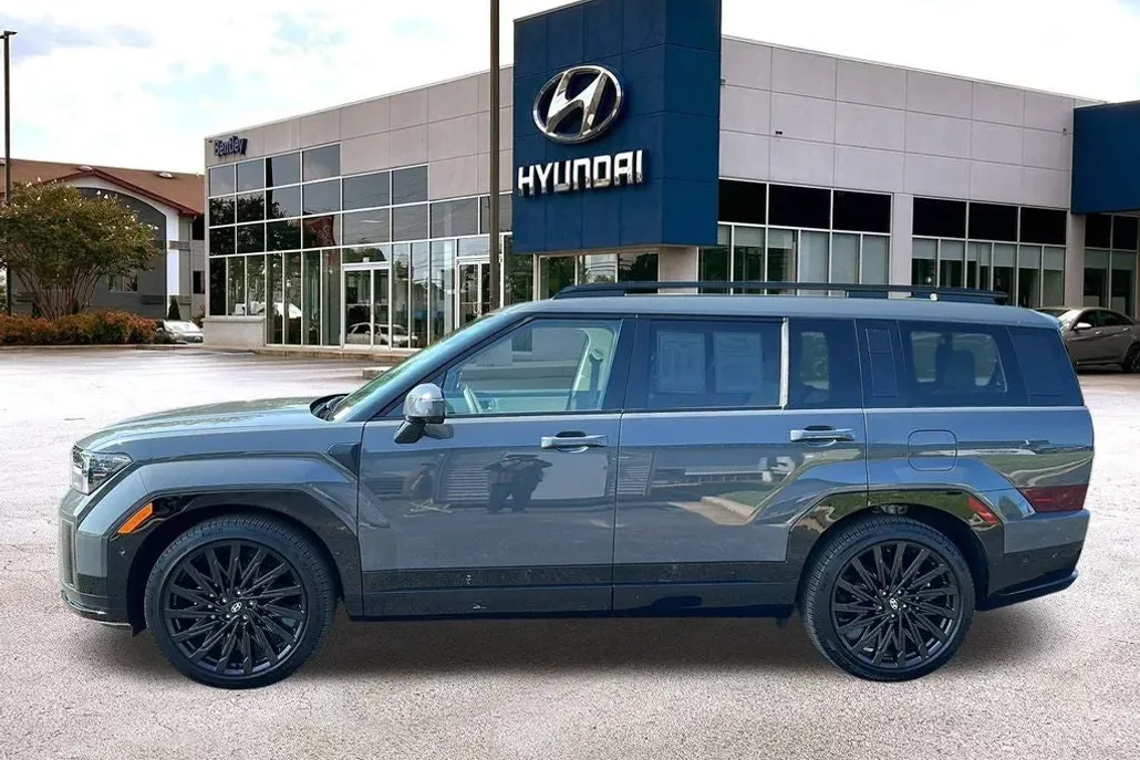 2025 Hyundai Santa Fe Calligraphy photo 1