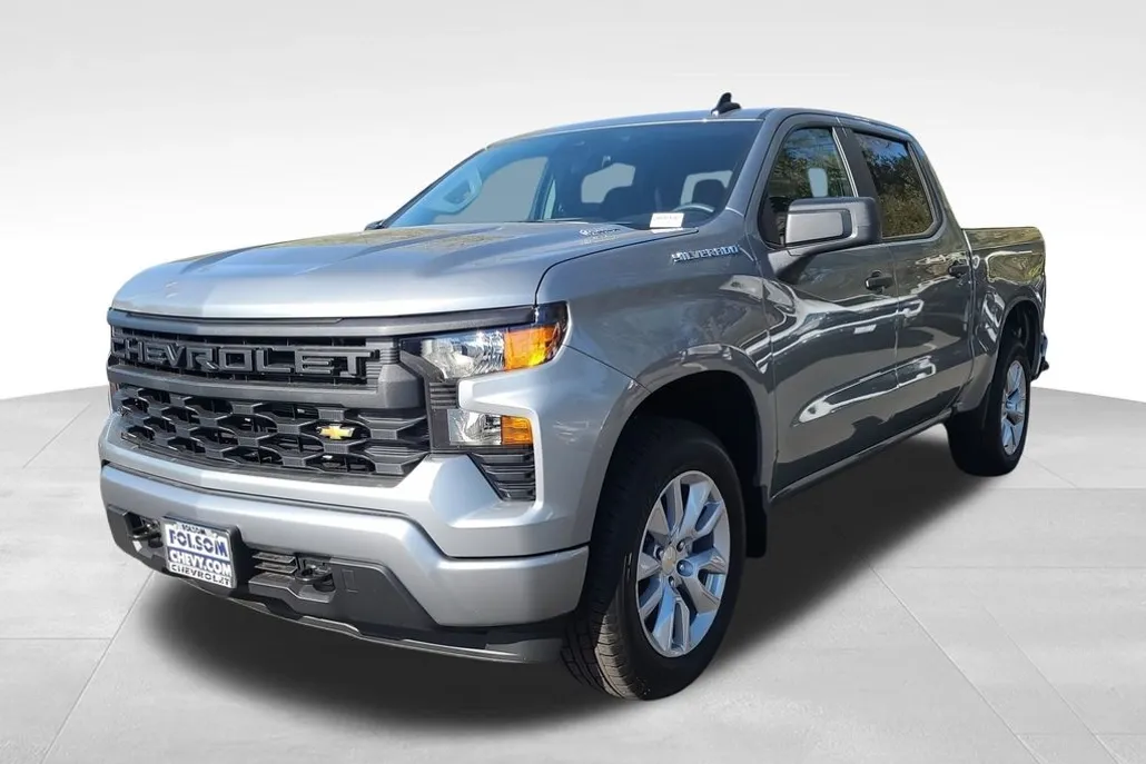 2026 Chevrolet Silverado 1500 Custom photo 1